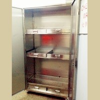 Stainless Steel clinical waste locker L610 x D460 x H914(mm) CWL0601 b